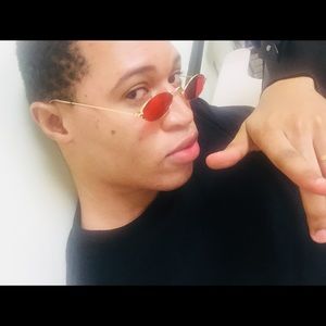 Meet your Posher, Chcharles william